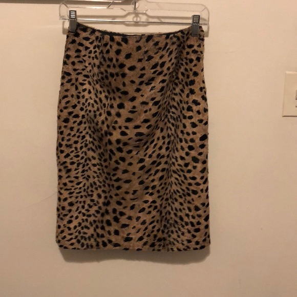 Oscar De La Renta Leopard Print Skirt - Picture 3 of 4